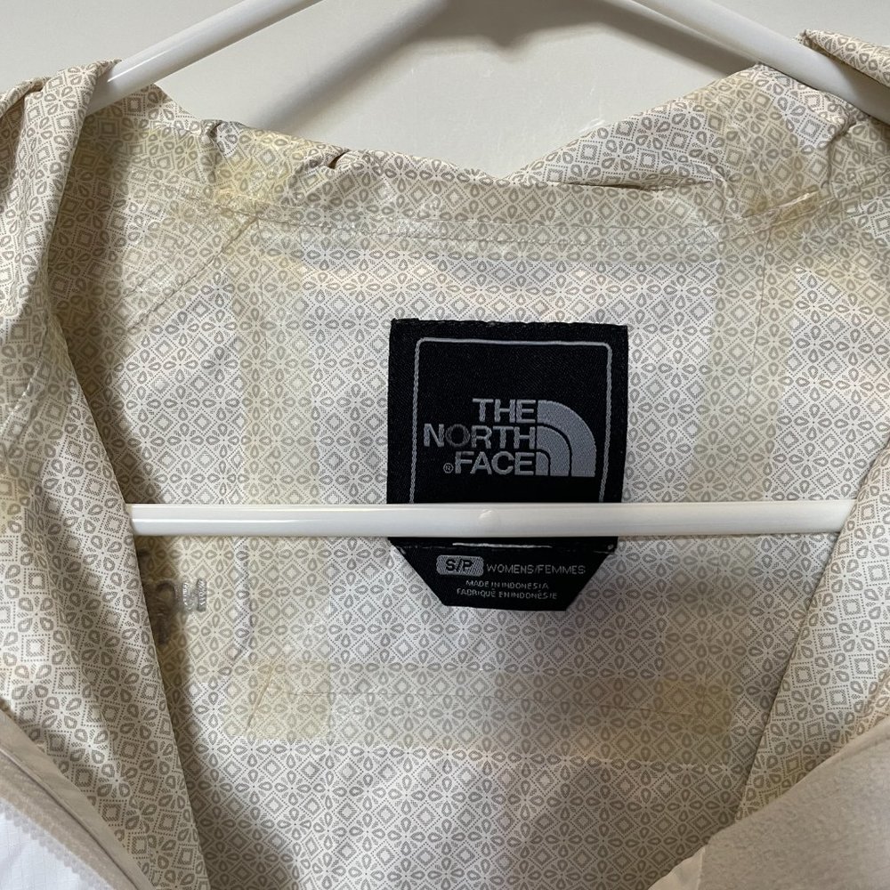 The North Face White Windbreaker Size S
